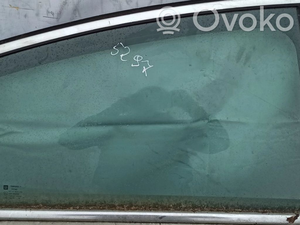 Opel Insignia A Vetro del finestrino della portiera posteriore 