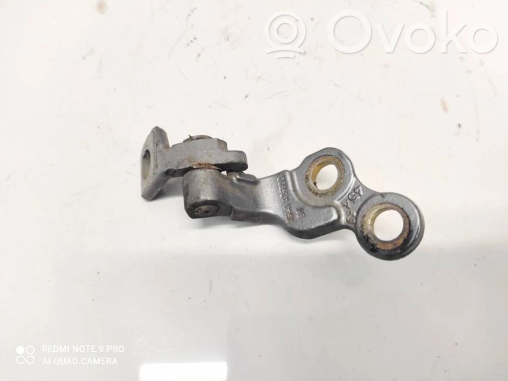 Ford Focus Rear door lower hinge 