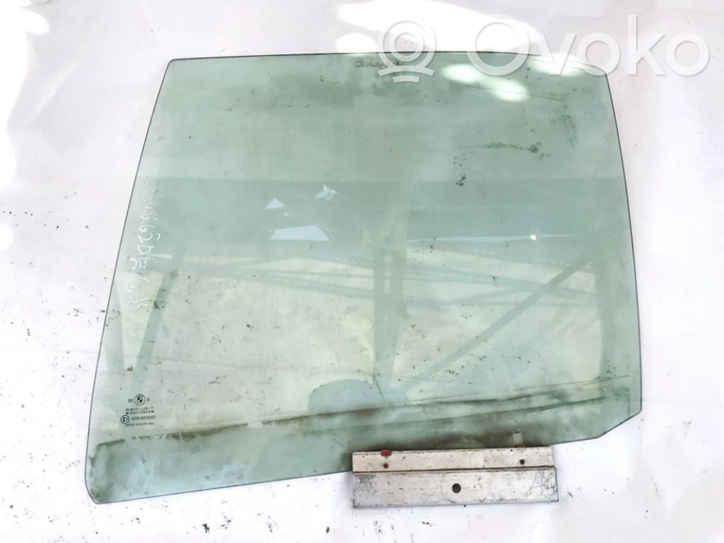 Vitre de fenêtre porte arrière