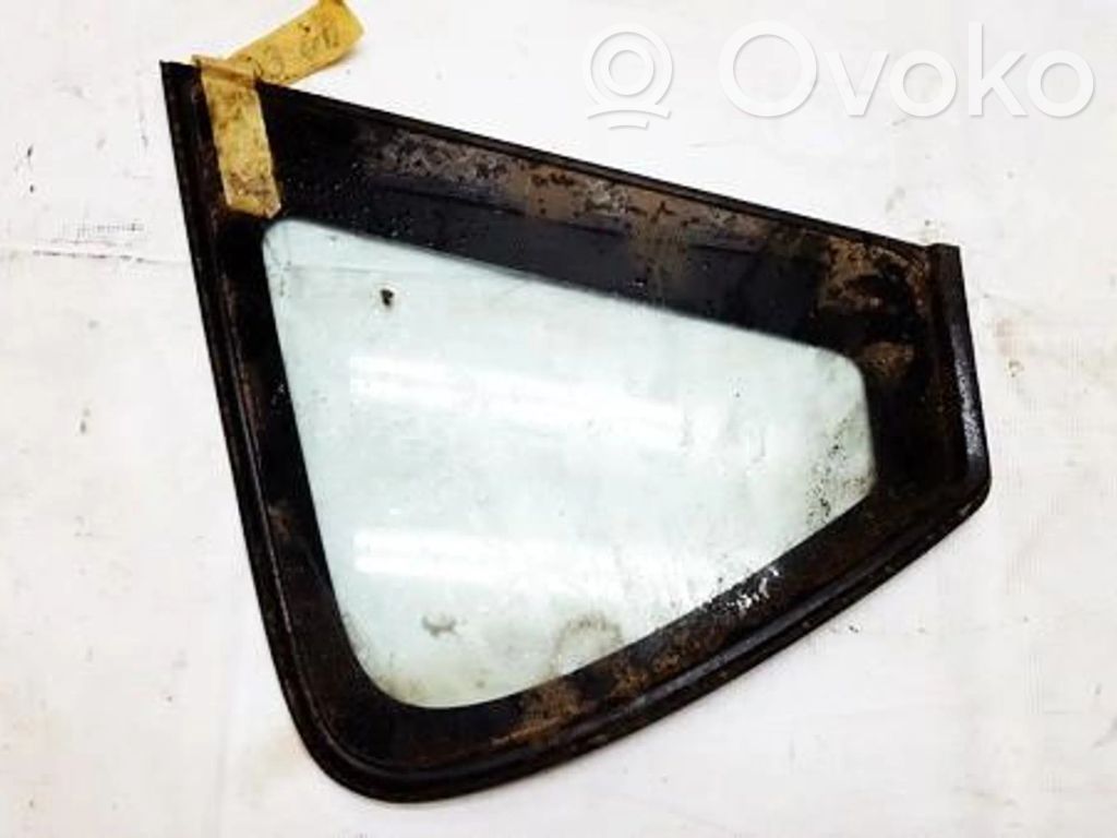 Rear side window