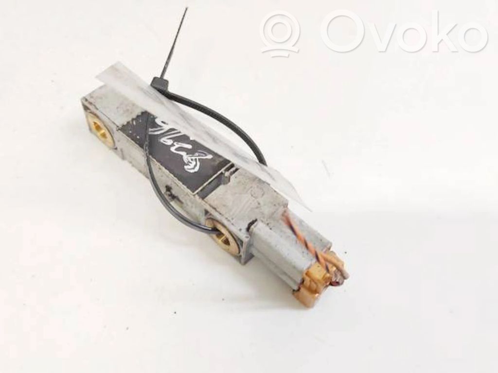Sensor impacto/accidente para activar Airbag   9452777,003882,003882,9452777