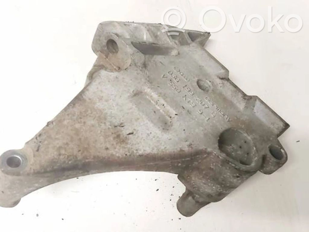Volkswagen PASSAT B6 Supporto di montaggio del motore (usato)