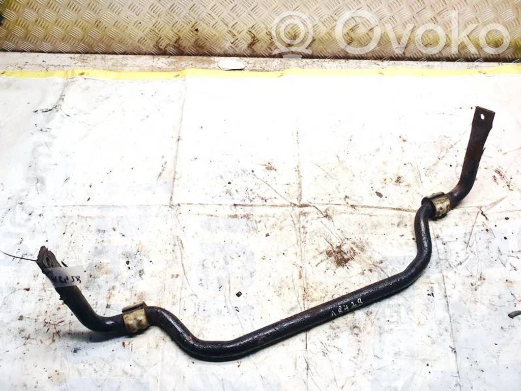 Barra estabilizadora delantera