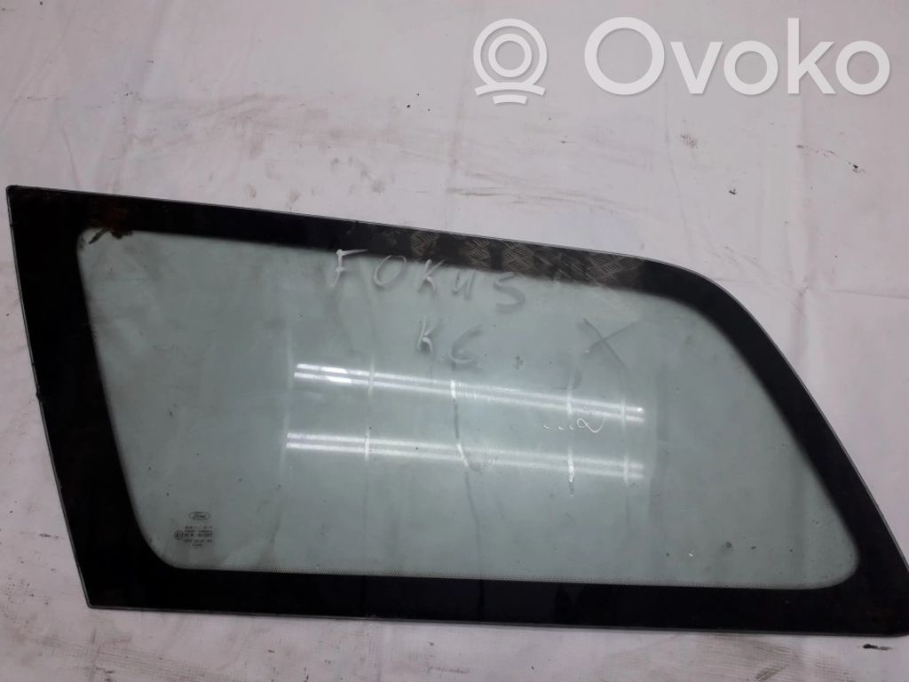 Vidrio lateral trasero