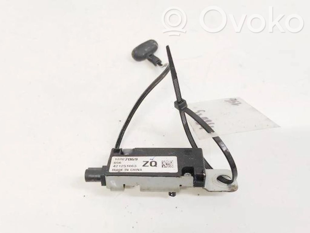 Opel Insignia A Unitate control antenă 