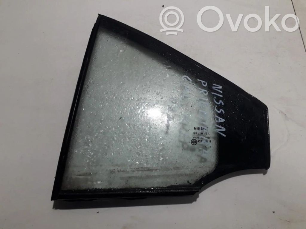 Nissan Primera Ventanilla de ventilación de la puerta trasera 