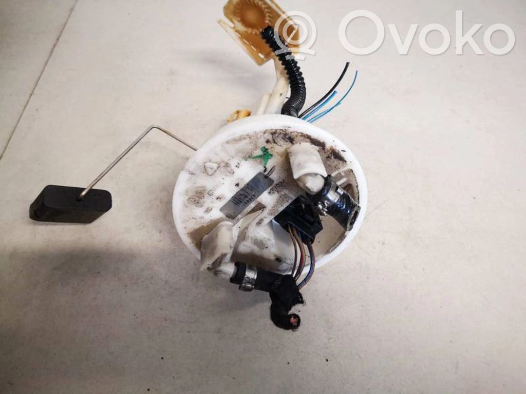 Mercedes-Benz E W211 Sensore di livello del carburante