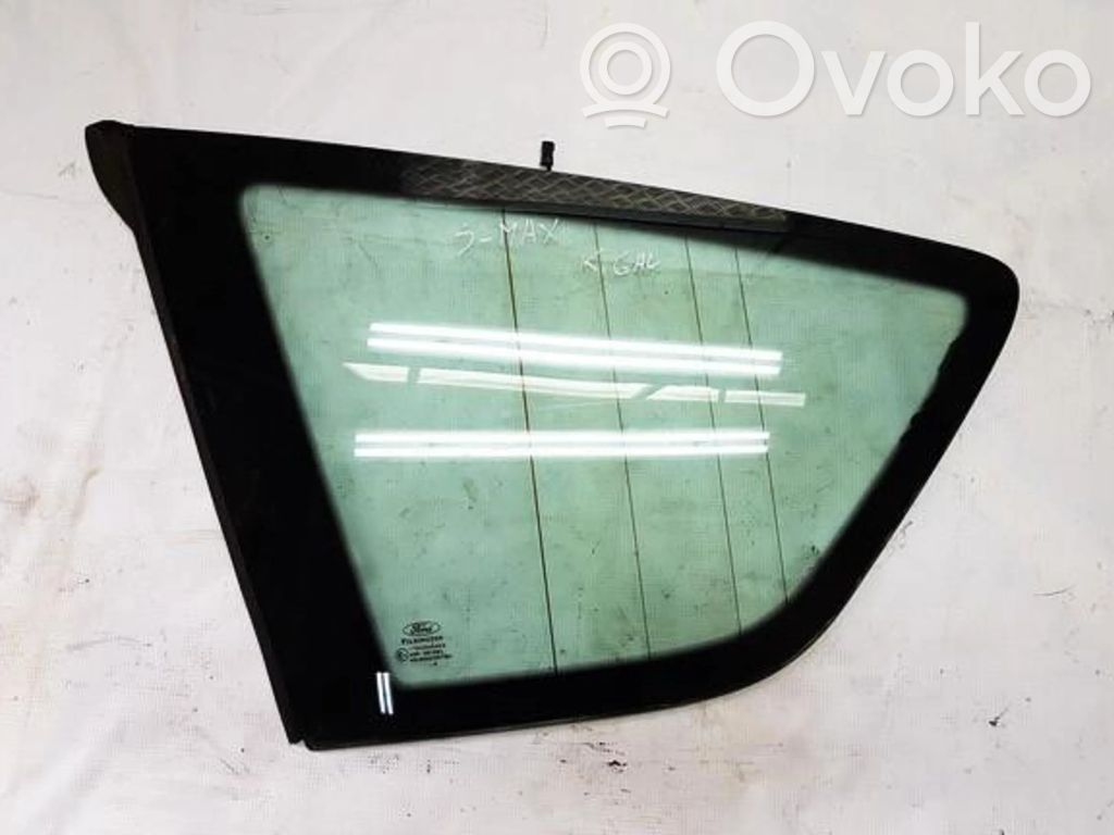 Vidrio lateral trasero