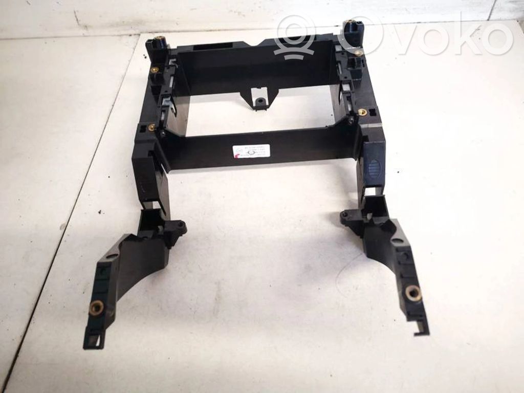 Mercedes-Benz E W211 Altra parte interiore
