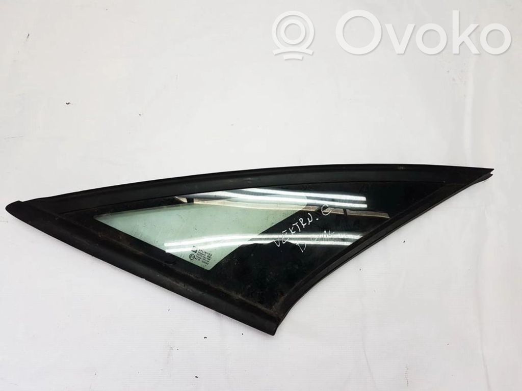 Opel Vectra C Geam lateral spate 