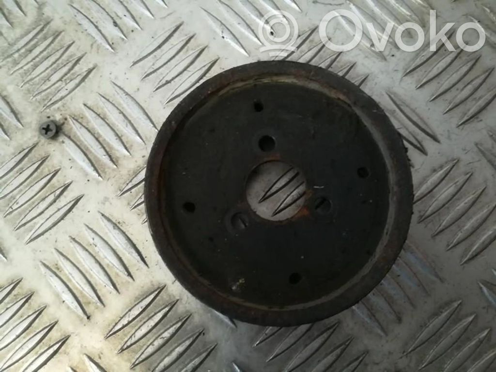 Renault Laguna I Ohjaustehostimen pumpun hihnapyörä 