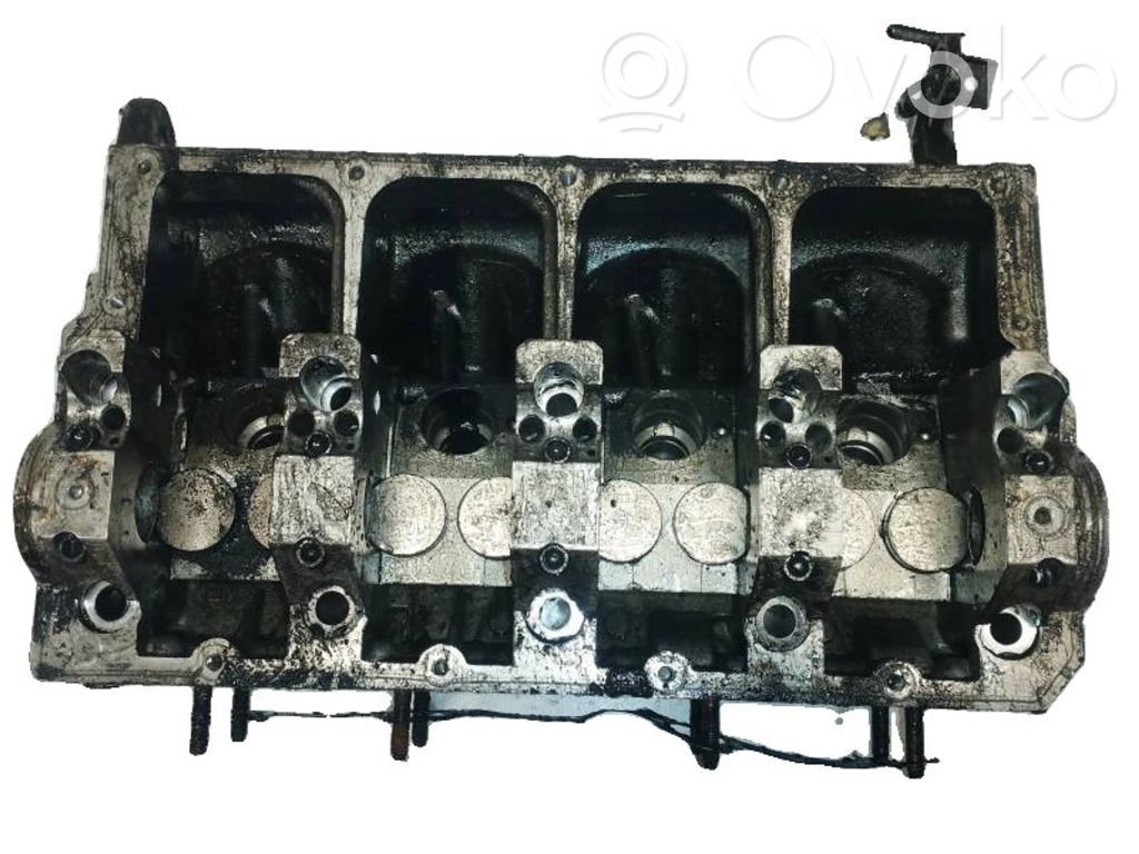 Engine head   038103373R,038103373R