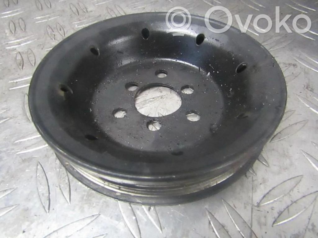 Ohjaustehostimen pumpun hihnapyörä   058145255C,058145255C