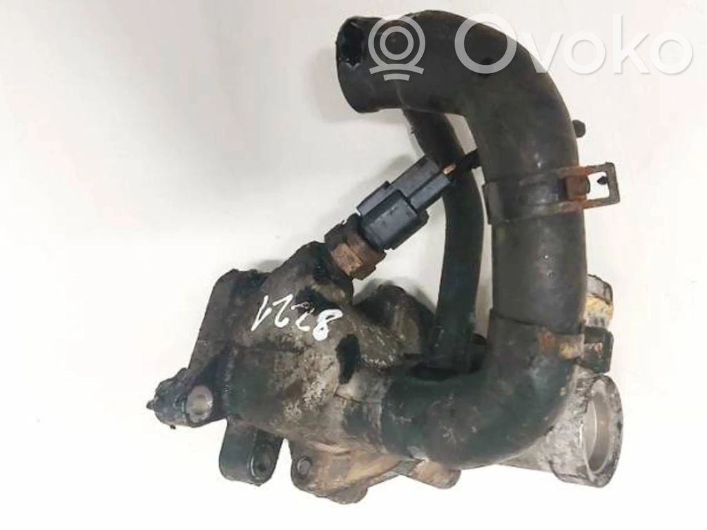 Engine coolant pipe/hose