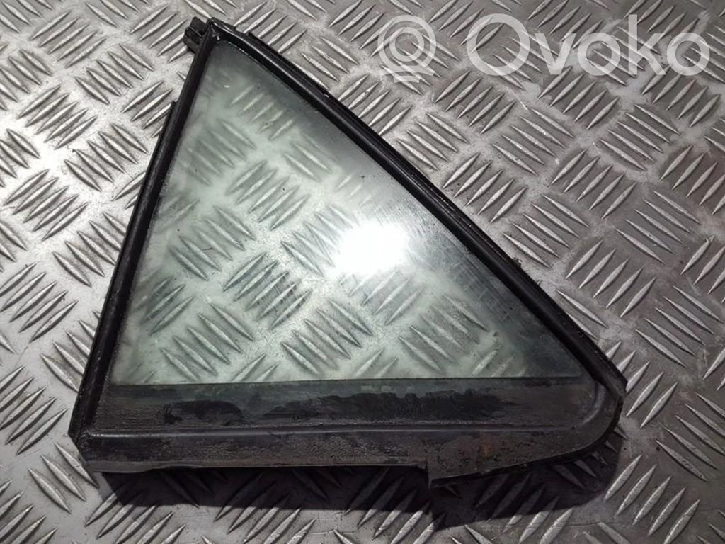 Mazda 6 Ventanilla de ventilación de la puerta trasera 