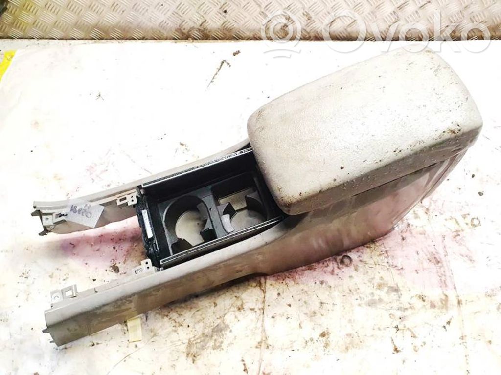 Armlehne   92174XA00A,92174XA00A