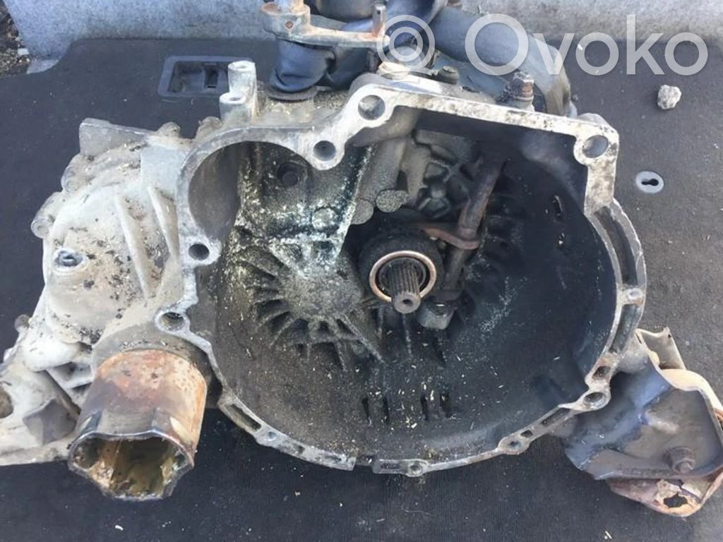 Hyundai Elantra Cutie viteze manuală cu 5 trepte 