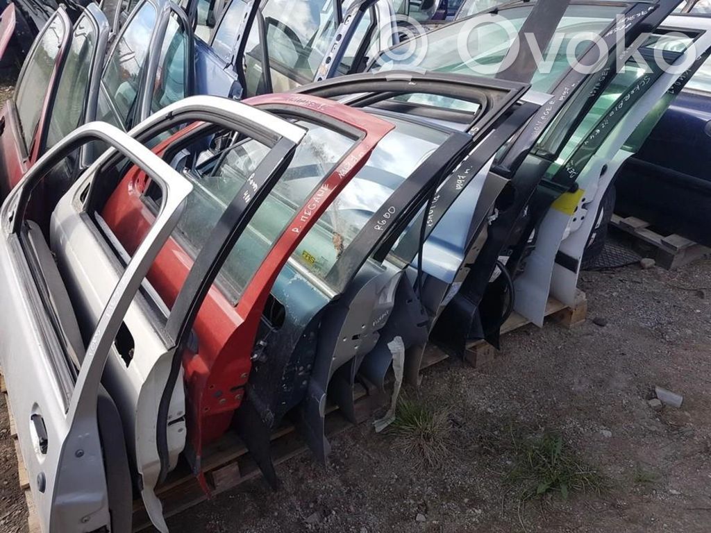 Chrysler Voyager Priekinės durys 