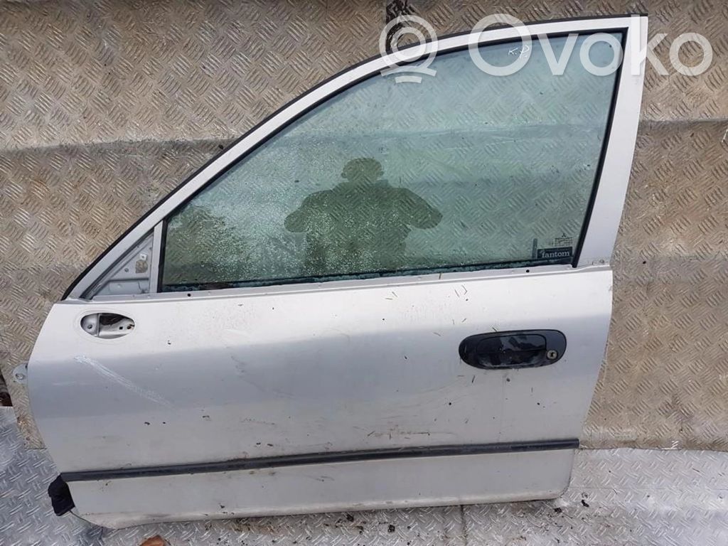 Дверь
