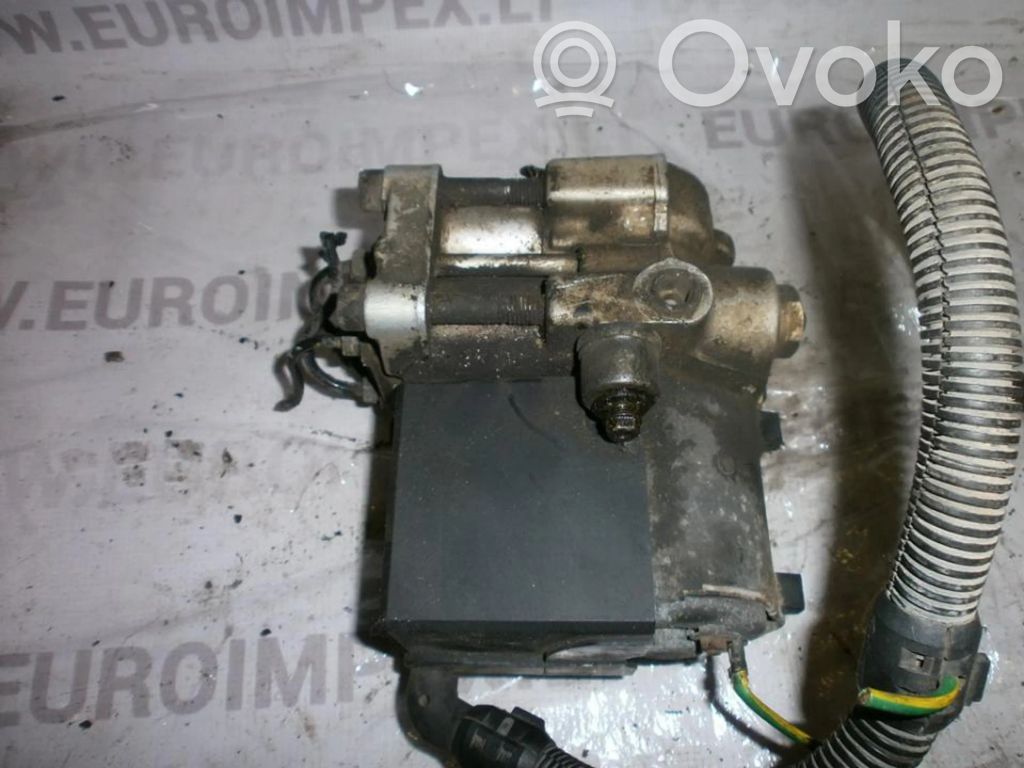 Peugeot 605 Bomba de ABS 