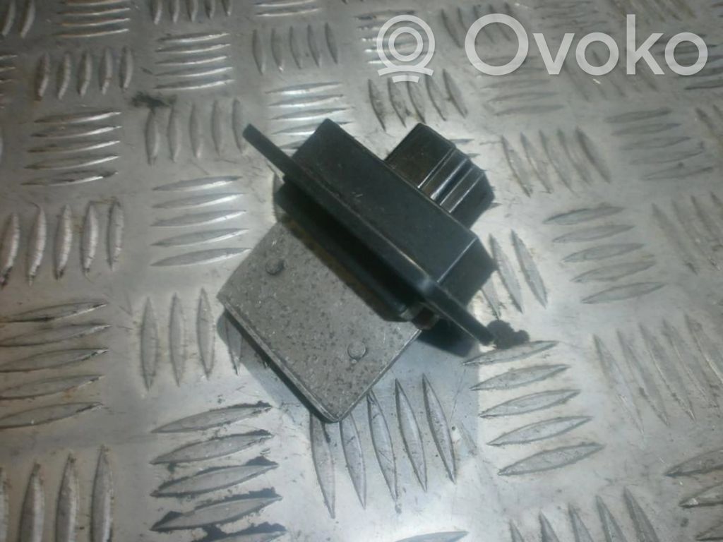 Mazda 323 F Motor aerotermă/rezistor ventilator 