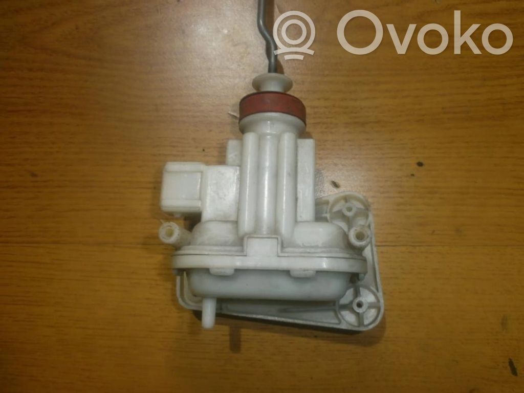Audi 80 90 B3 Pompa a vuoto chiusura centralizzata