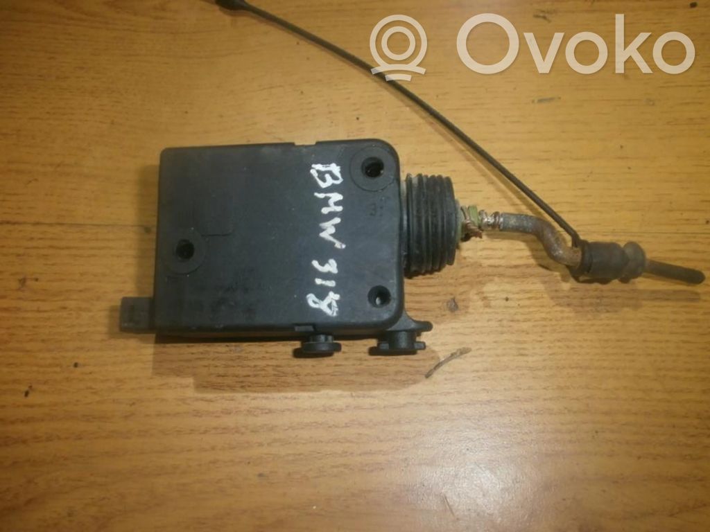 BMW 3 E36 Motor de bloqueo de puertas 
