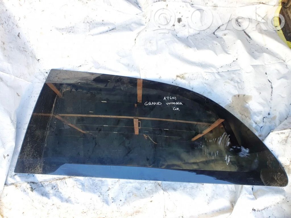 Rear side window
