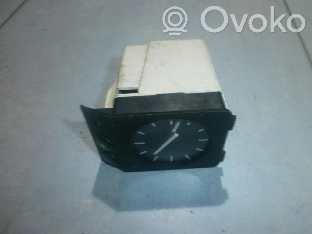 Opel Kadett E Screen/display/small screen 