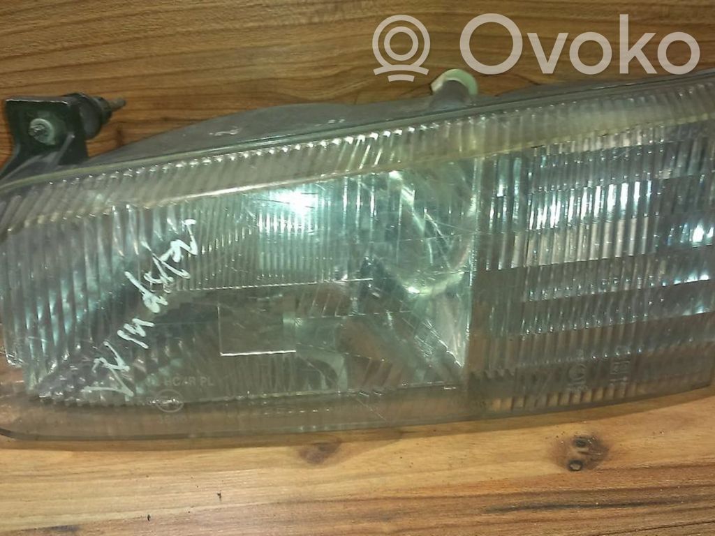 Ford Windstar Lampa przednia 