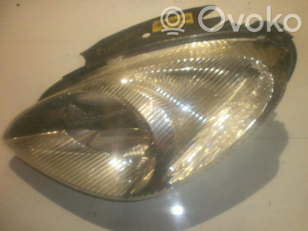 Citroen Xsara Picasso Phare frontale 