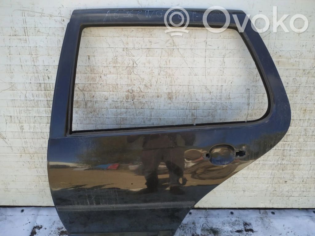 Volkswagen Golf IV Rear door 