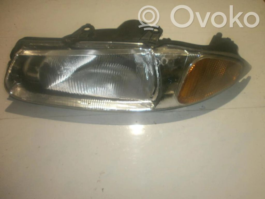Rover 214 - 216 - 220 Lampa przednia 