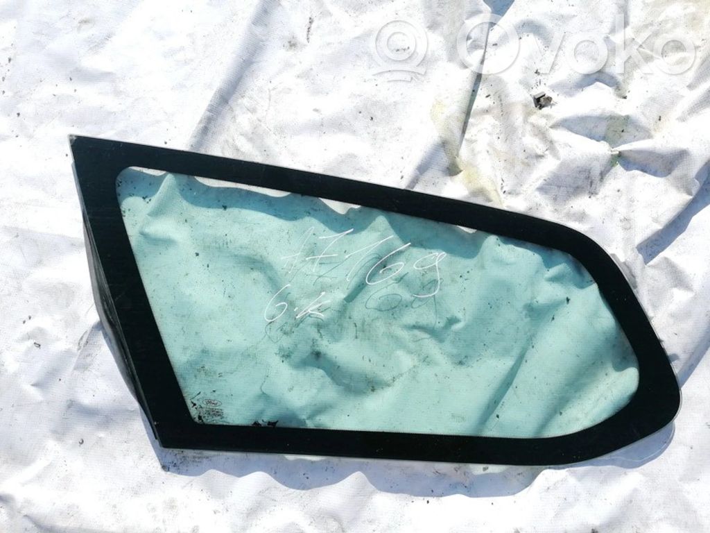Rear side window