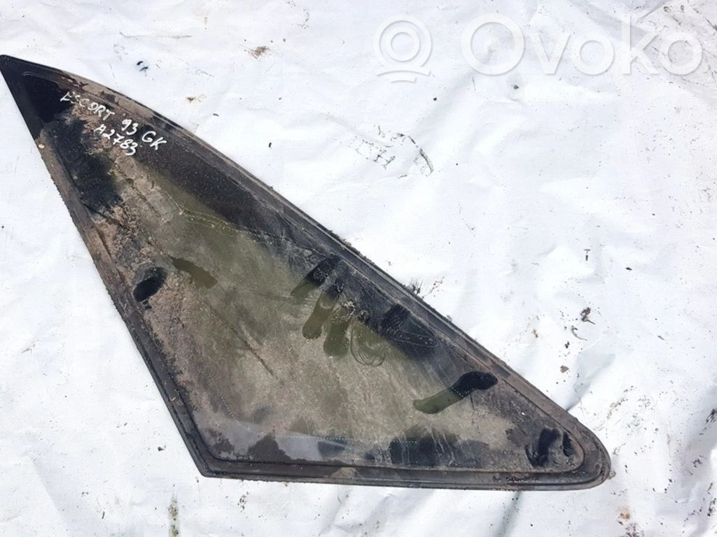 Rear side window