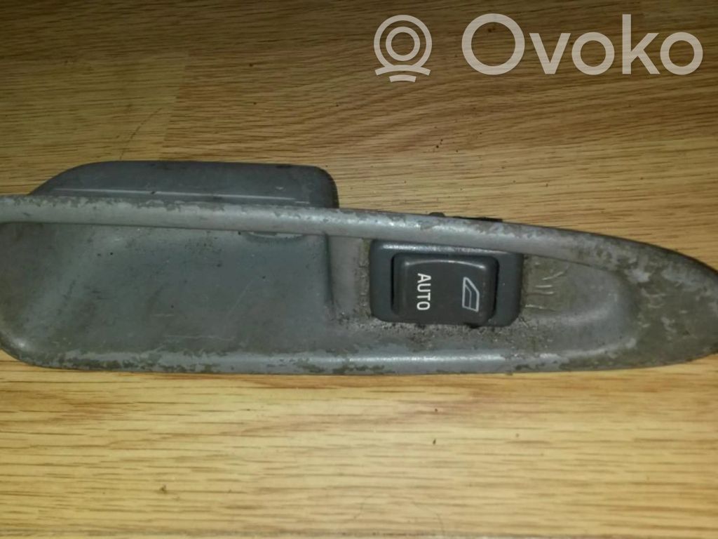 Volvo S40, V40 Electric window control switch 