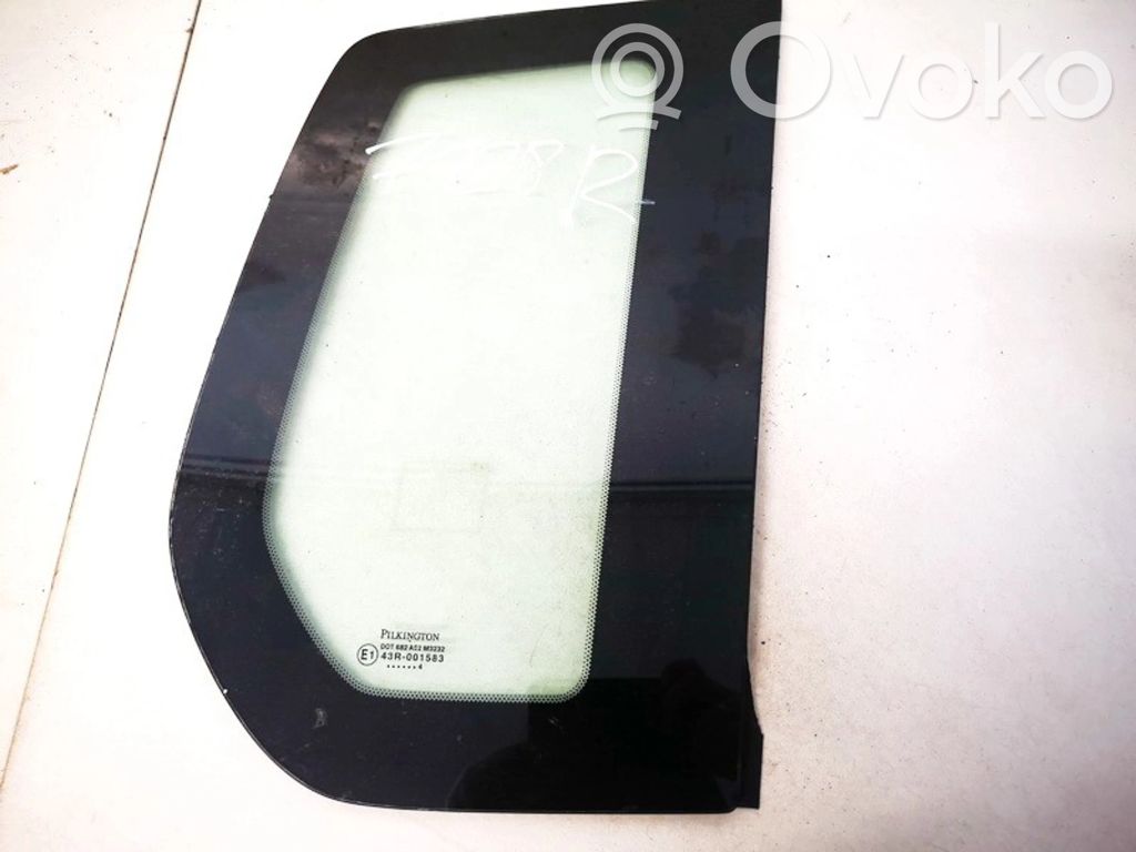 Rear side window