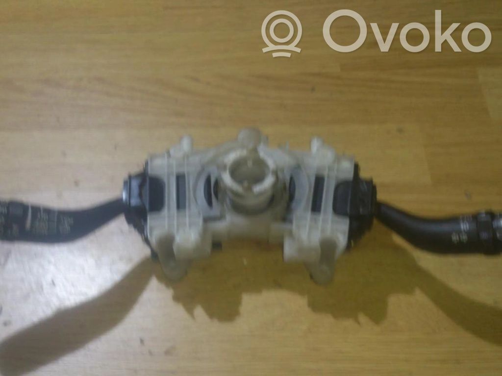 Mazda 6 Wiper turn signal indicator stalk/switch 