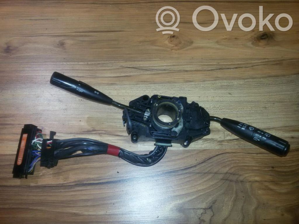 Toyota Corolla E90 Lenkstockschalter Kombischalter 