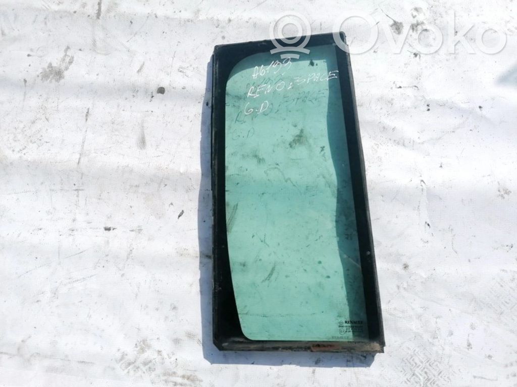 Ventanilla de ventilación de la puerta trasera