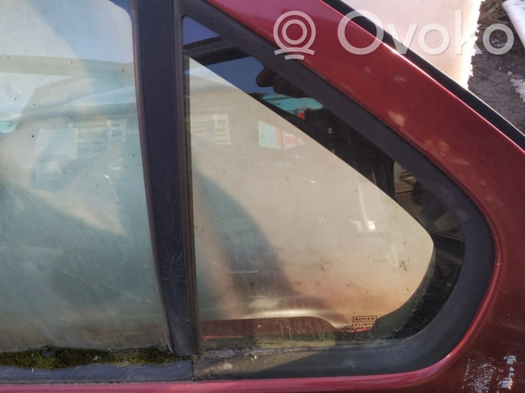 Ventanilla de ventilación de la puerta trasera