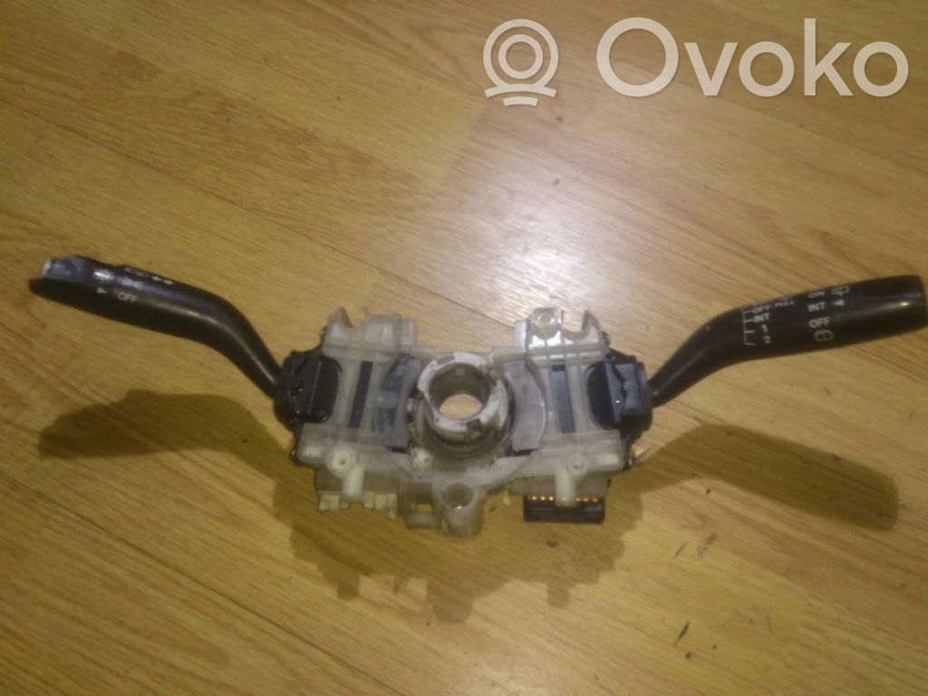 Mazda 323 F Commodo, commande essuie-glace/phare