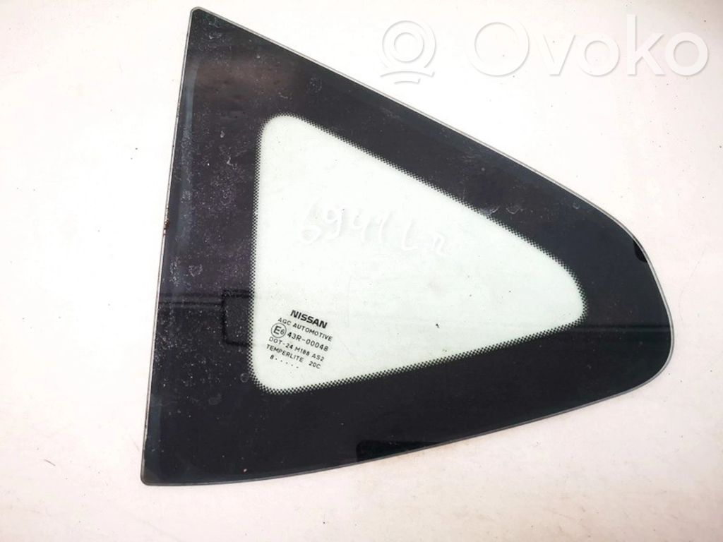 Vidrio lateral trasero
