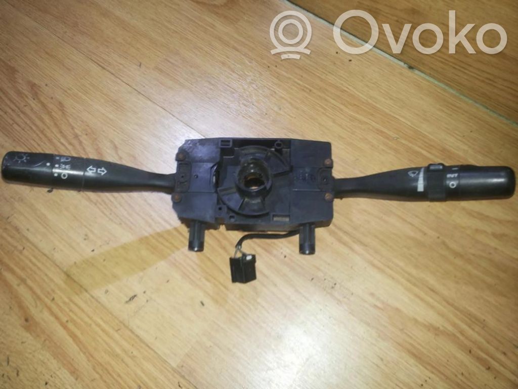 Rover 820 - 825 - 827 Leva/interruttore dell’indicatore di direzione e tergicristallo 