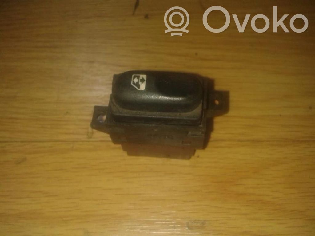Electric window control switch   047