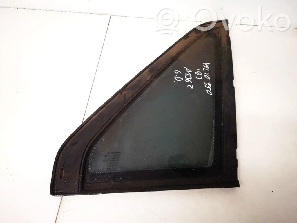 Rear side window