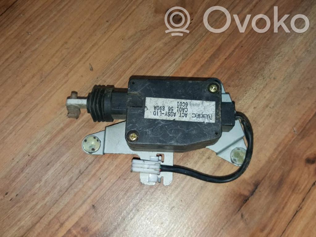 Mazda Xedos 6 Motor de bloqueo de puertas 