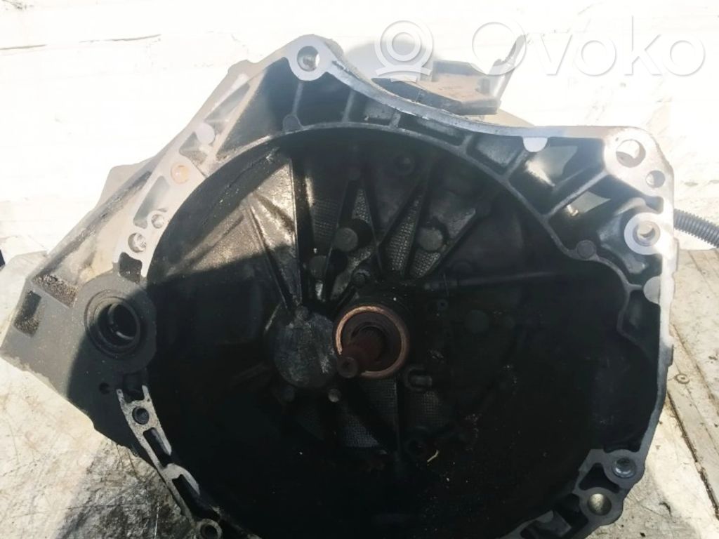 Renault Laguna III Manualna 5-biegowa skrzynia biegów 