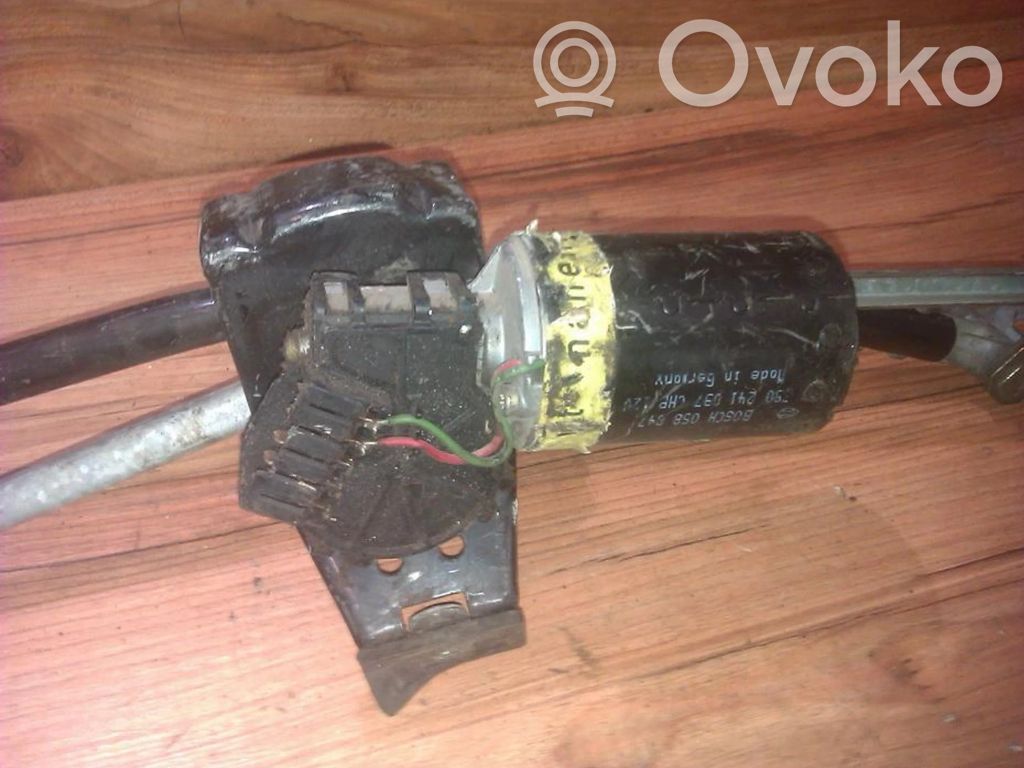 Motor del limpiaparabrisas   0390241097,0390241097
