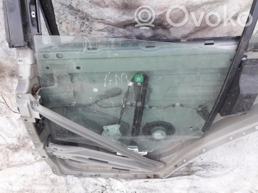 Takaoven ikkunalasi   UYSED,UYSED